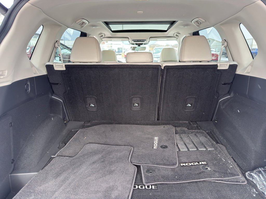Certified 2023 Nissan Rogue SL image 39