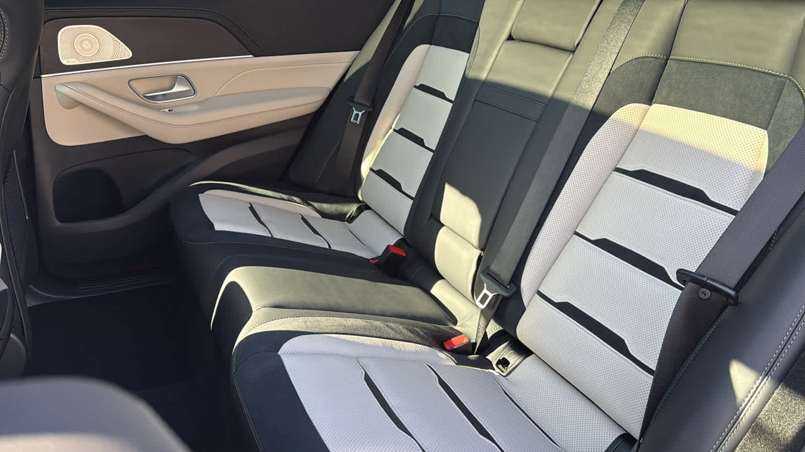 New 2026 Mercedes-Benz GLE 53 AMG 4MATIC image 31