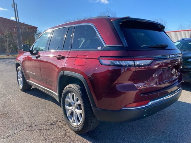 Used 2023 Jeep Grand Cherokee Limited image 4