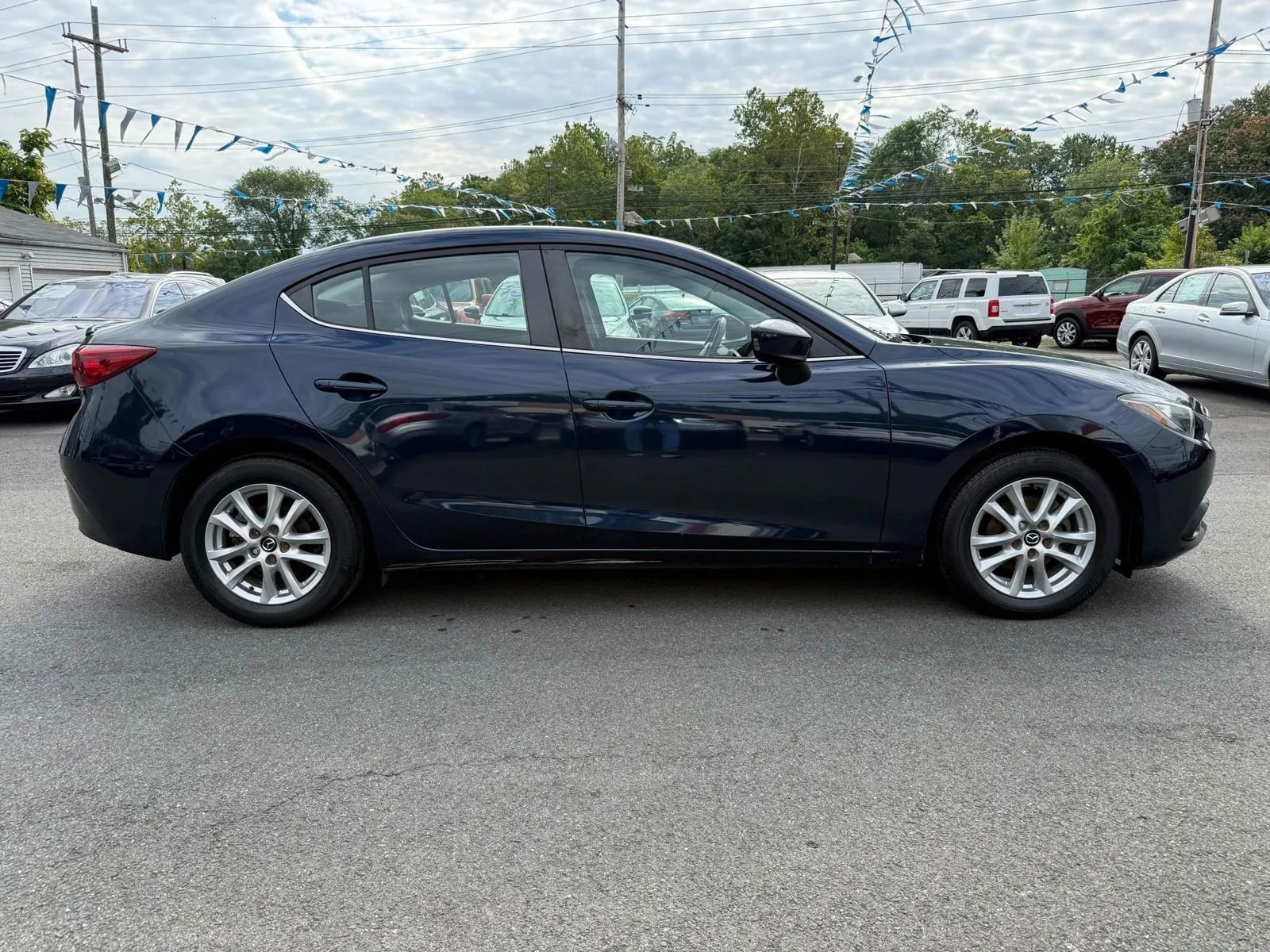 Used 2014 MAZDA MAZDA3 i Touring image 13