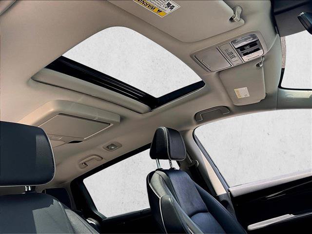 Used 2025 Honda Odyssey Touring image 17