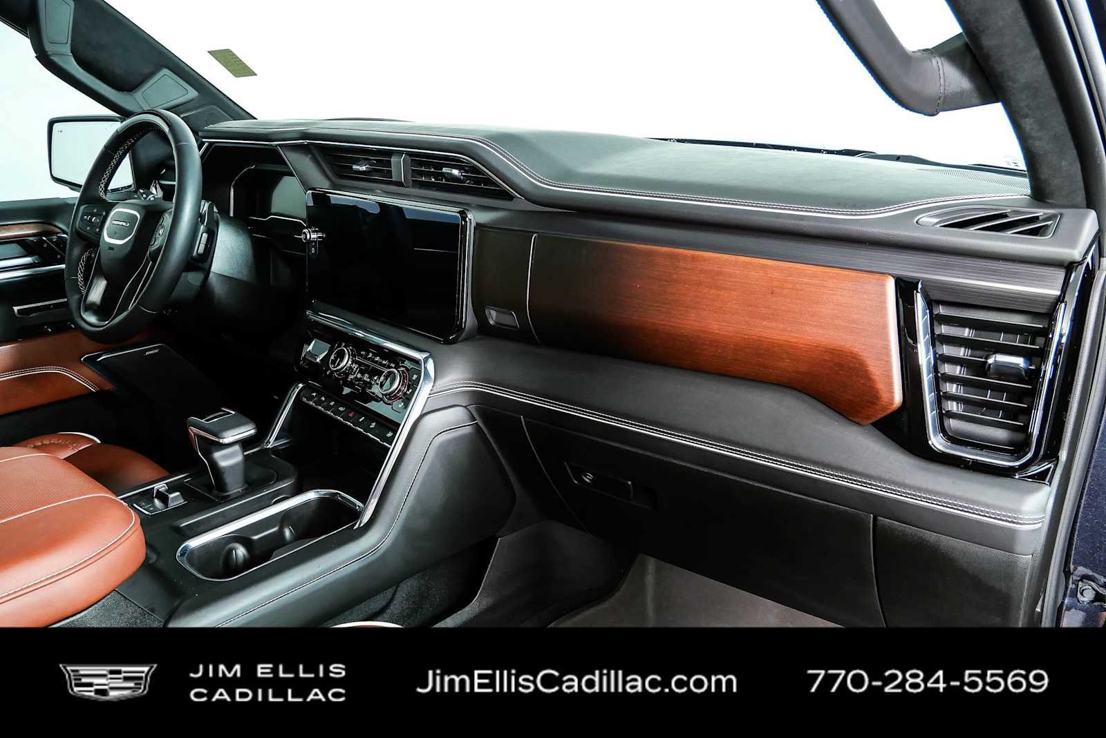 Used 2023 GMC Sierra 1500 Denali Ultimate AWD/4WD image 25