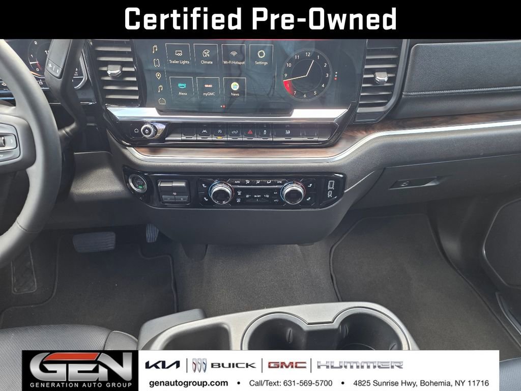 Certified 2025 GMC Sierra 1500 SLT image 16