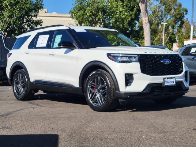 Certified 2025 Ford Explorer ST AWD/4WD image 31