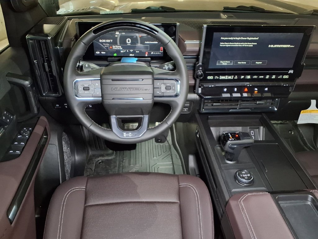 New 2026 GMC Hummer EV SUV w/ LPO, Illumination Package AWD/4WD image 12