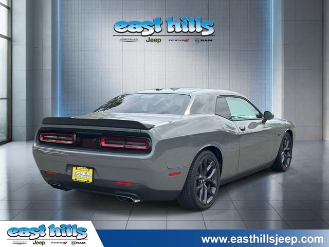 Certified 2023 Dodge Challenger R/T w/ Blacktop Package RWD image 3