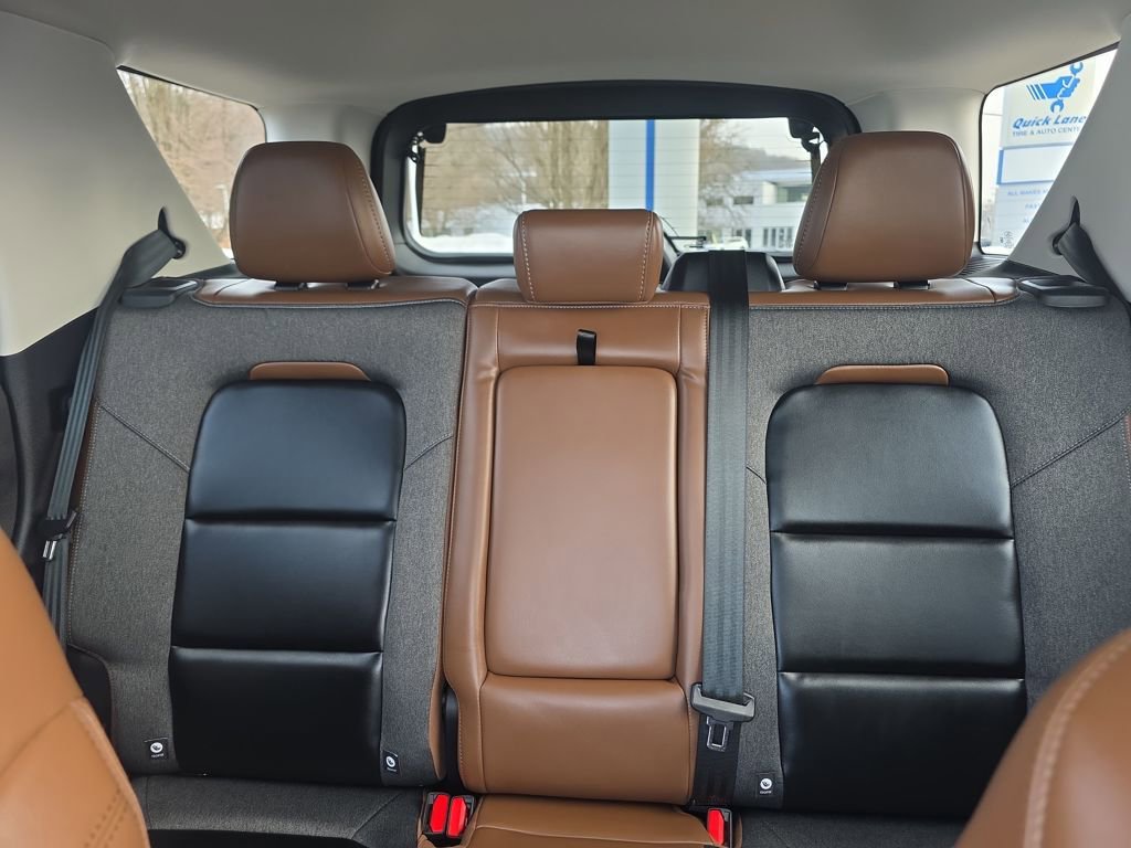 Certified 2024 Ford Bronco Sport Outer Banks w/ Tech Package image 40