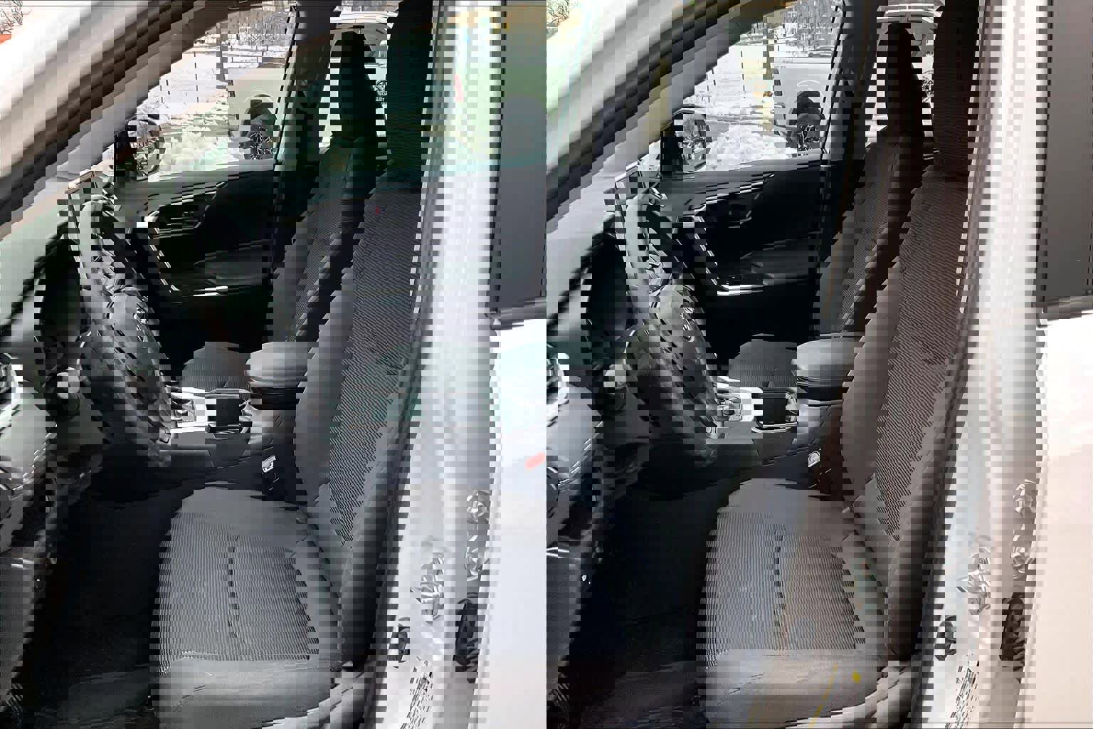 Certified 2023 Toyota RAV4 LE image 8