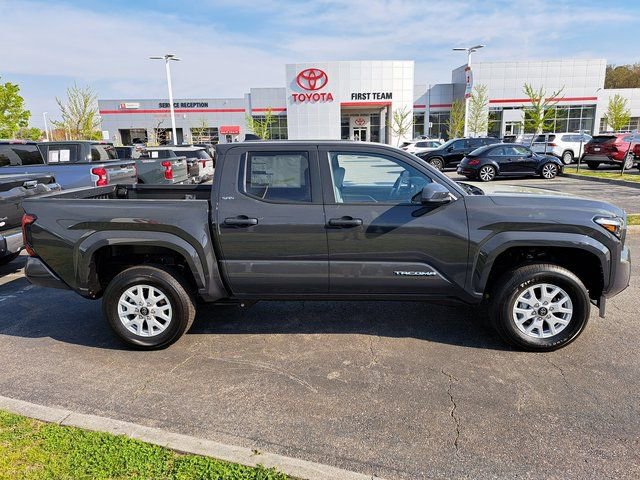 New 2026 Toyota Tacoma SR5 image 5