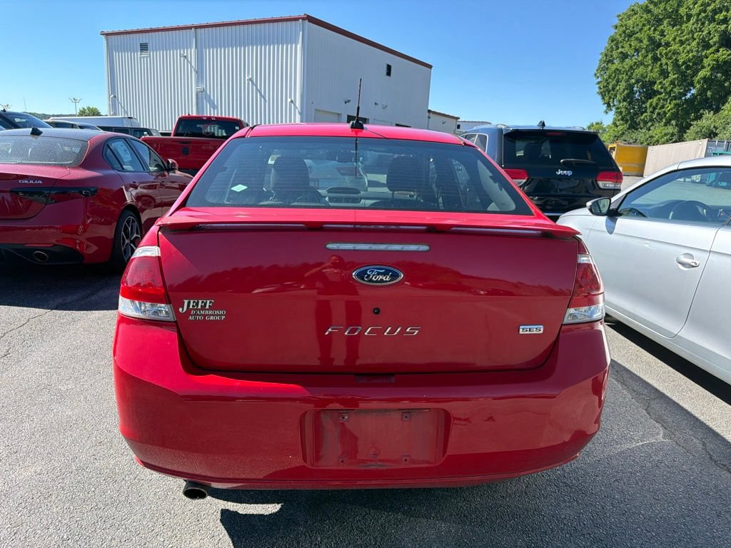 Used 2008 Ford Focus SES FWD image 5