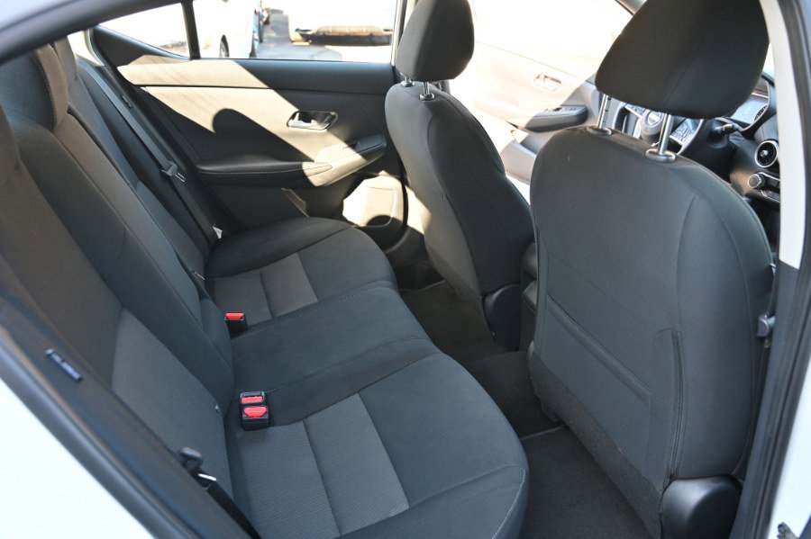 Used 2022 Nissan Sentra SV w/ Trunk Package image 11