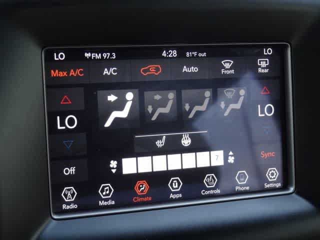 Used 2019 Jeep Grand Cherokee Laredo RWD image 23