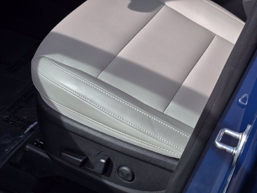 Used 2024 Kia Telluride S w/ S Sunroof Package AWD/4WD image 34