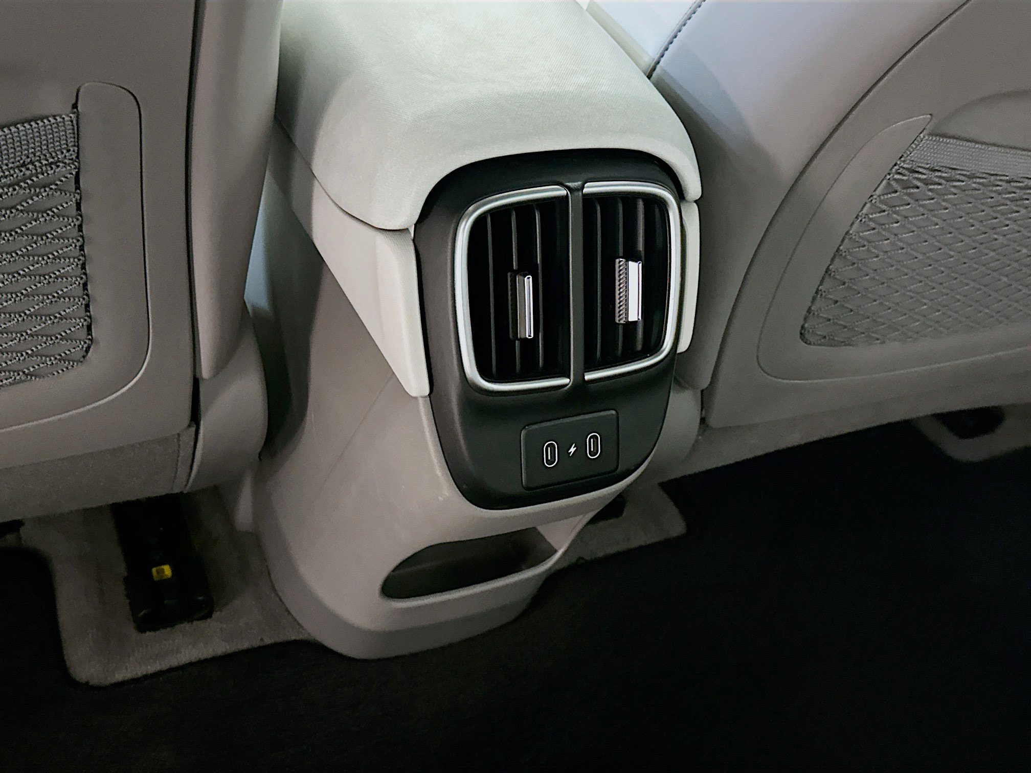 Used 2024 Hyundai Ioniq 6 SEL AWD/4WD image 28