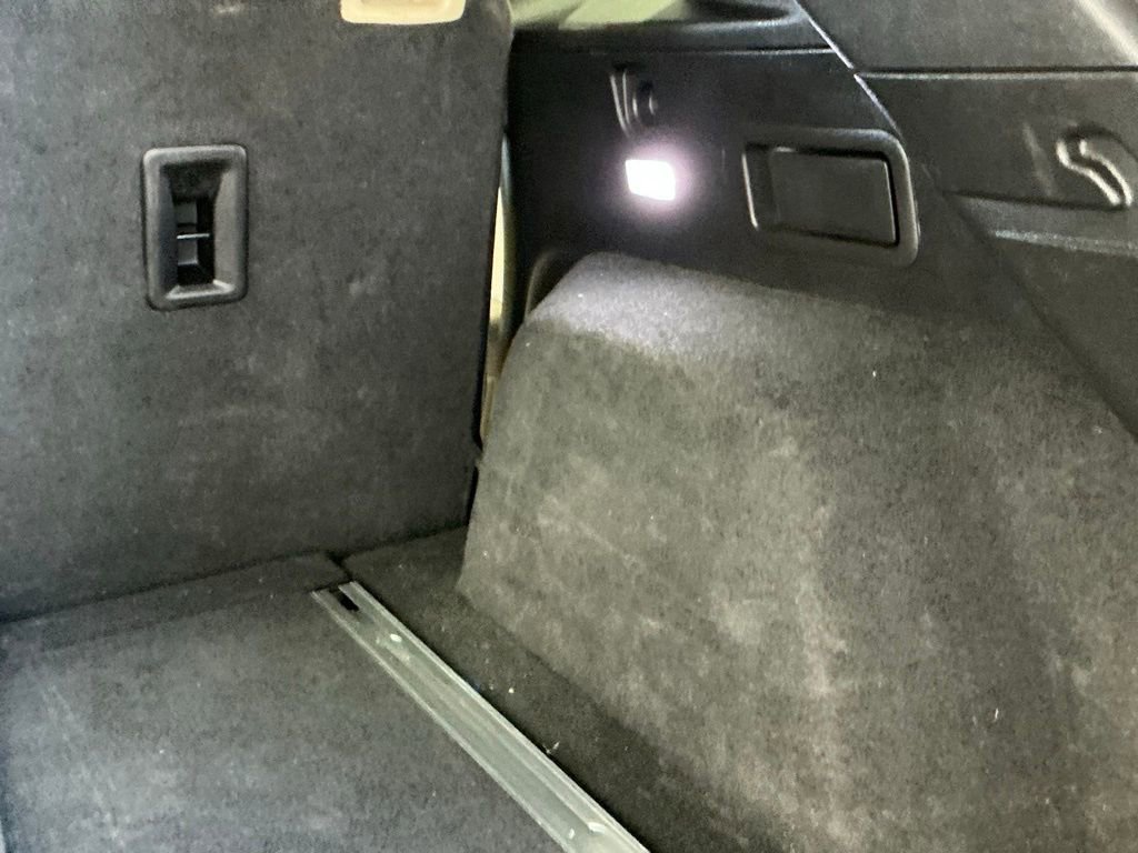 Used 2019 Cadillac XT5 Premium Luxury FWD image 25