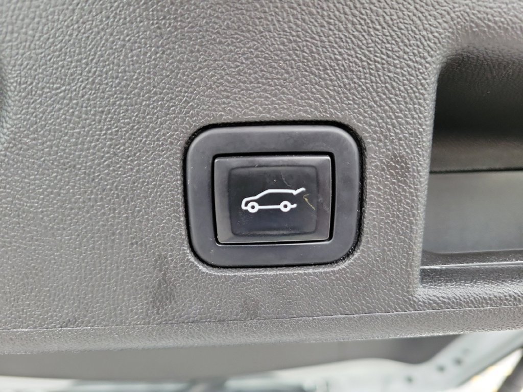 Used 2022 Chevrolet Equinox LT FWD image 14