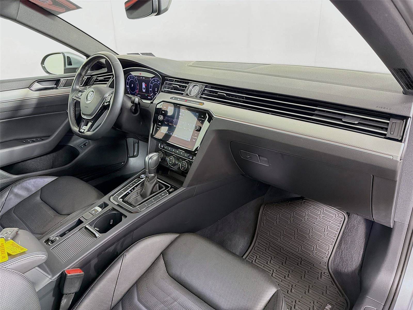 Used 2019 Volkswagen Arteon SEL Premium AWD/4WD image 30