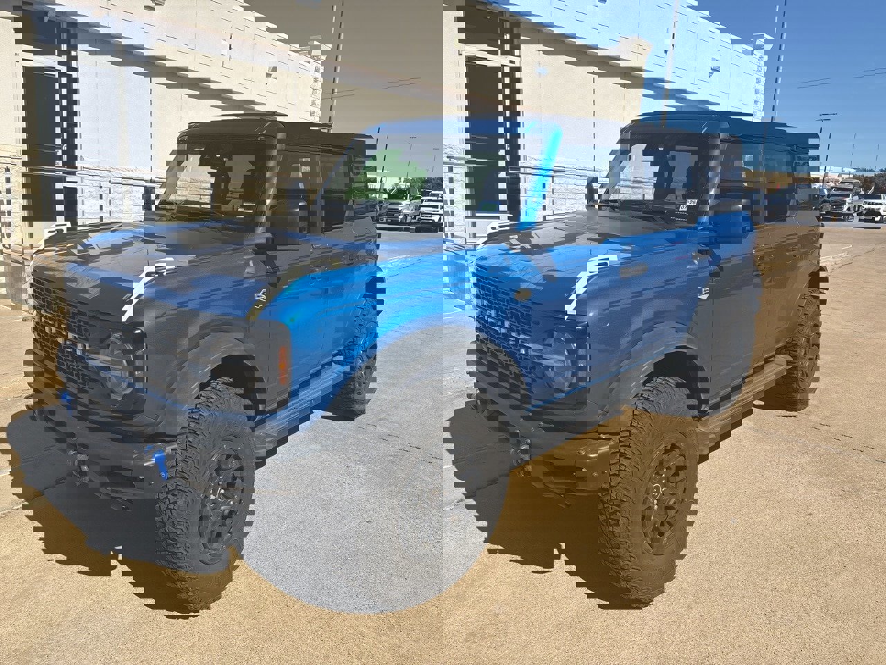 Used 2022 Ford Bronco Wildtrak video 1