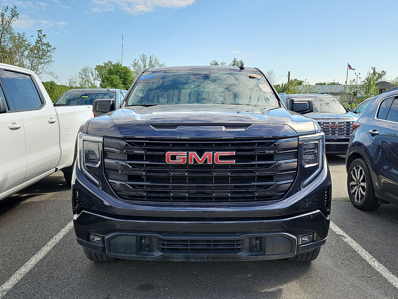Certified 2024 GMC Sierra 1500 Elevation AWD/4WD image 3