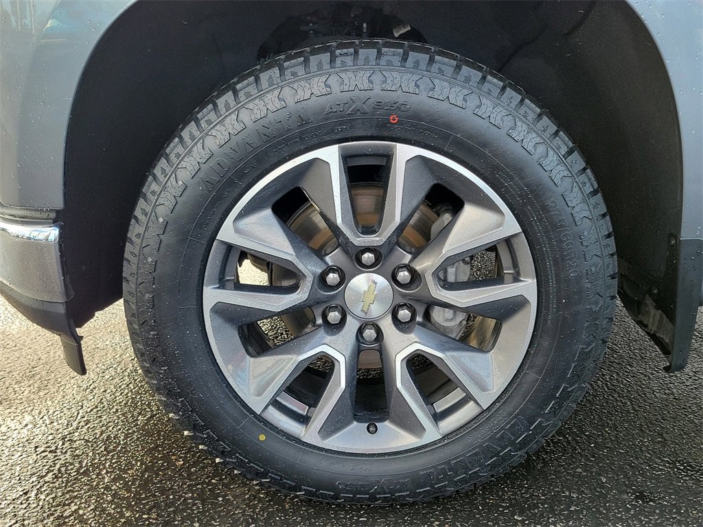 Used 2019 Chevrolet Silverado 1500 LT w/ All-Star Edition image 23