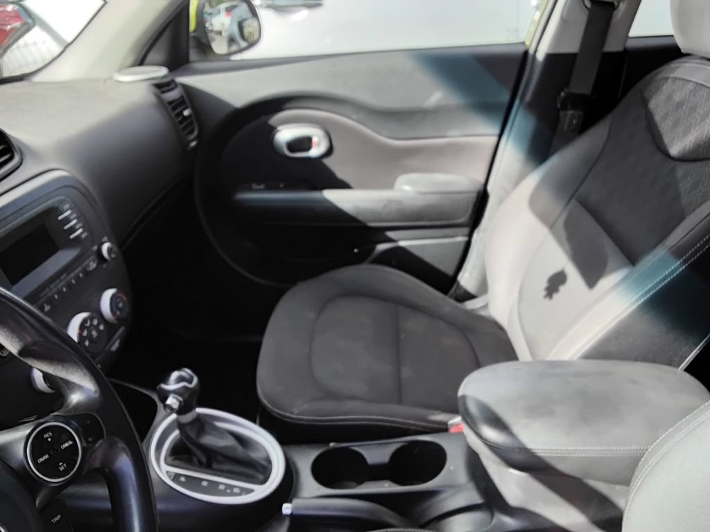 Used 2015 Kia Soul FWD image 8