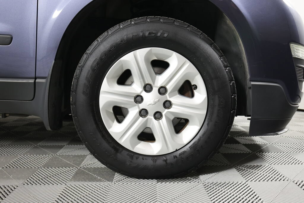 Used 2014 Chevrolet Traverse LS FWD image 6