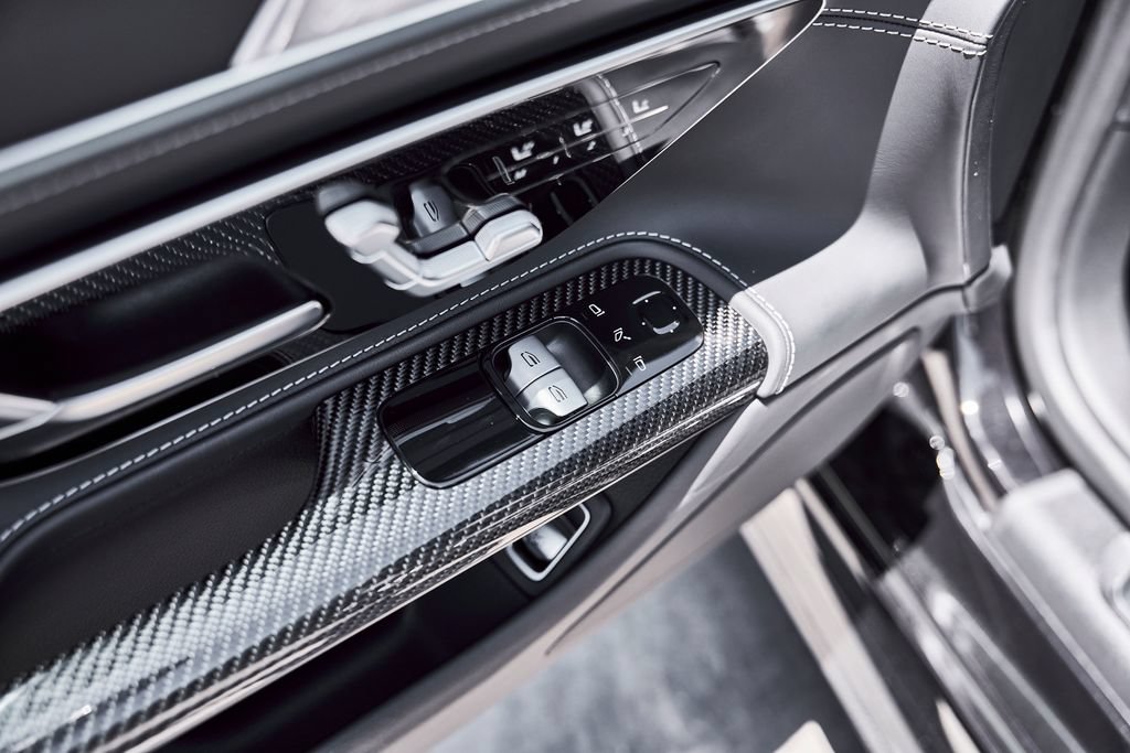 Used 2025 Mercedes-Benz AMG GT 63 image 33
