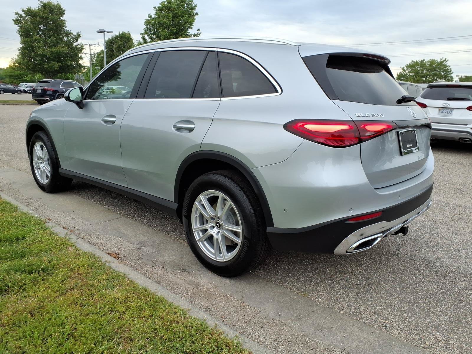 New 2026 Mercedes-Benz GLC 300 4MATIC image 8