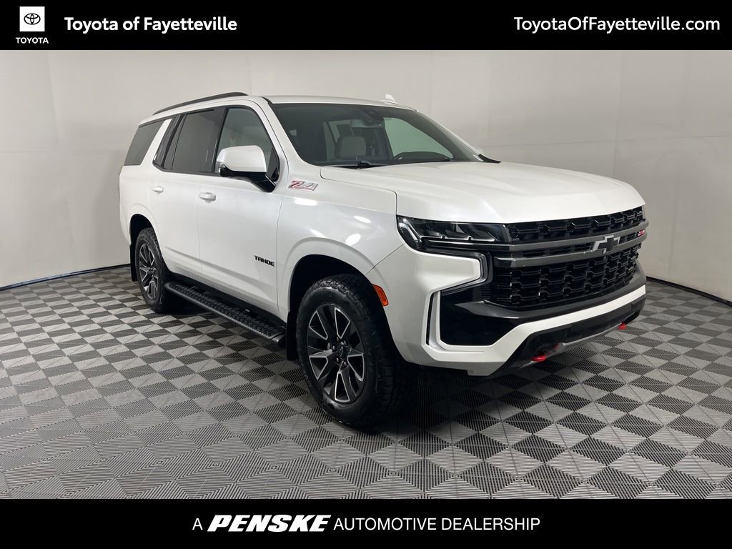 Used 2022 Chevrolet Tahoe Z71 w/ Luxury Package AWD/4WD image 16