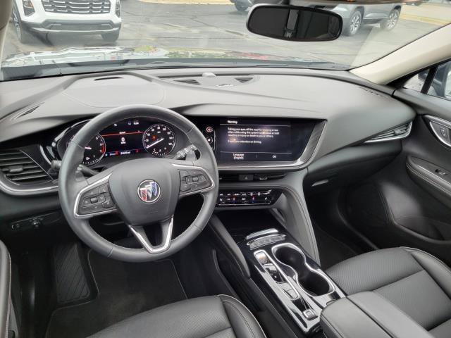 Used 2023 Buick Envision Essence AWD/4WD image 23