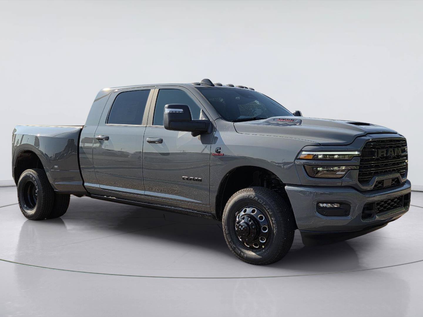 New 2027 RAM 3500 Laramie AWD/4WD image 2