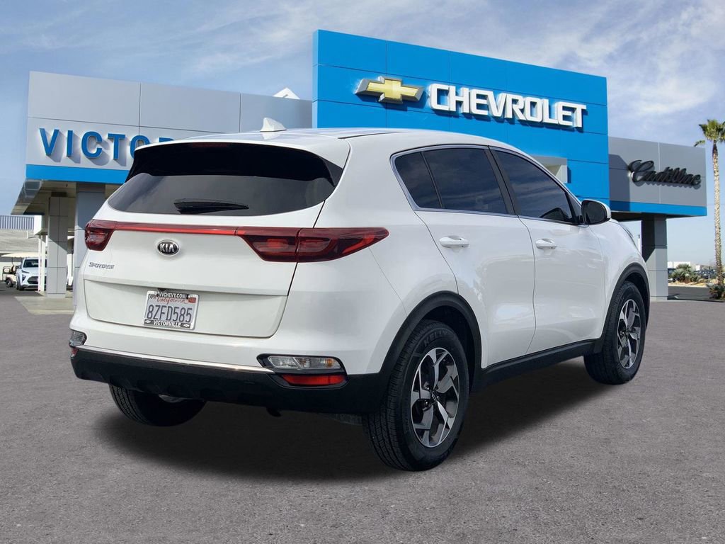 Used 2020 Kia Sportage LX image 4