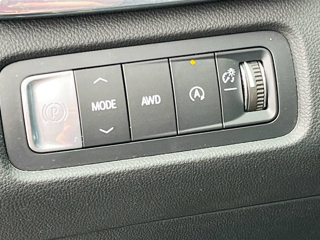 Used 2026 GMC Acadia Denali AWD/4WD image 10