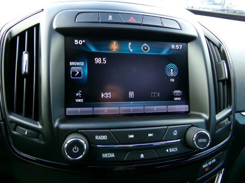 Used 2015 Buick Regal Turbo AWD image 19