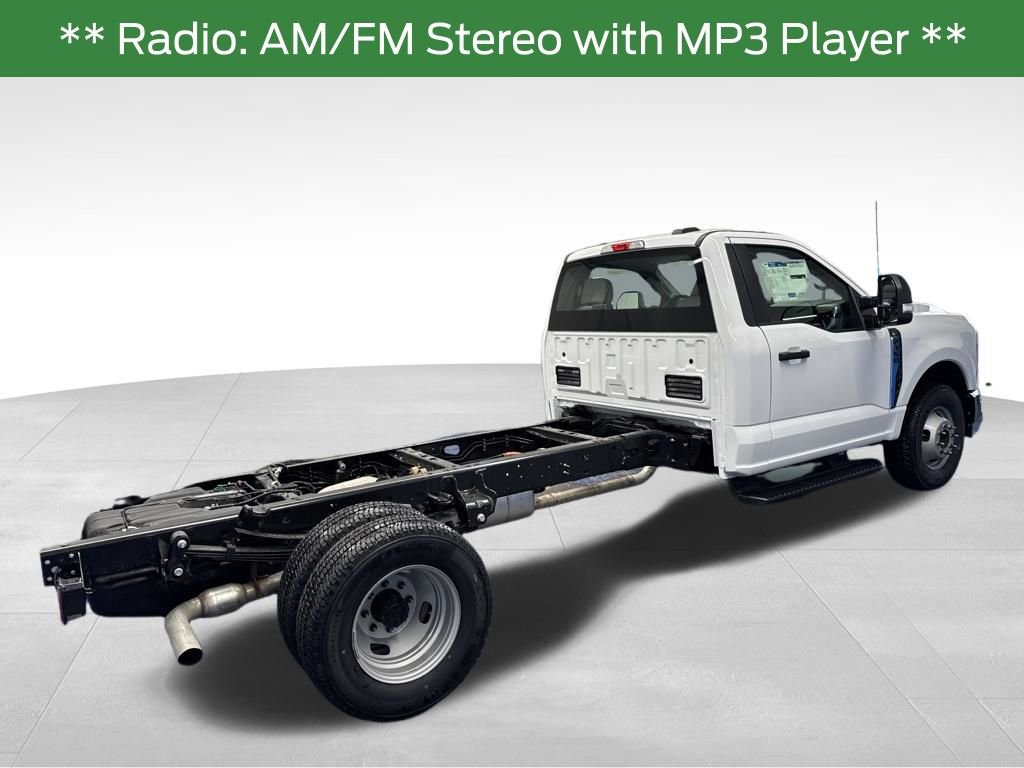 New 2026 Ford F350 XL w/ XL Chrome Package RWD image 5
