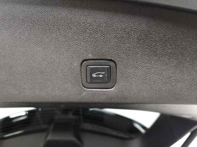 Certified 2023 Cadillac XT6 Premium Luxury w/ Technology Package image 7