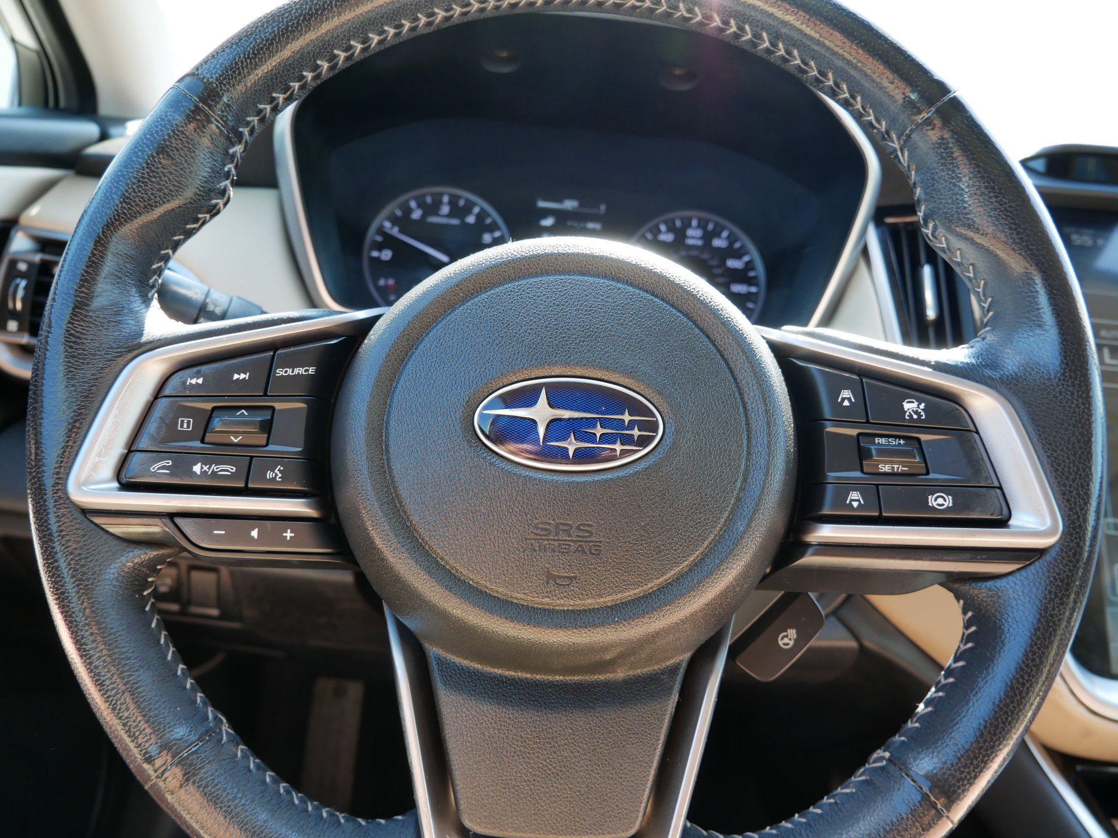 Used 2023 Subaru Outback Limited w/ Popular Package #2 image 25