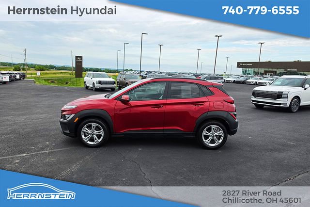 Used 2023 Hyundai Kona SEL FWD image 4