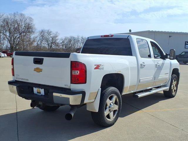 Used 2013 Chevrolet Silverado 2500 LTZ w/ LTZ Plus Package image 4