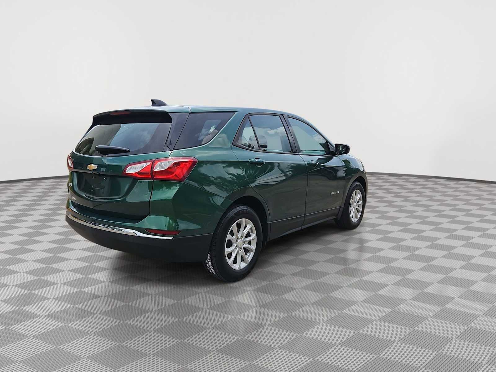 Used 2018 Chevrolet Equinox LS FWD image 8