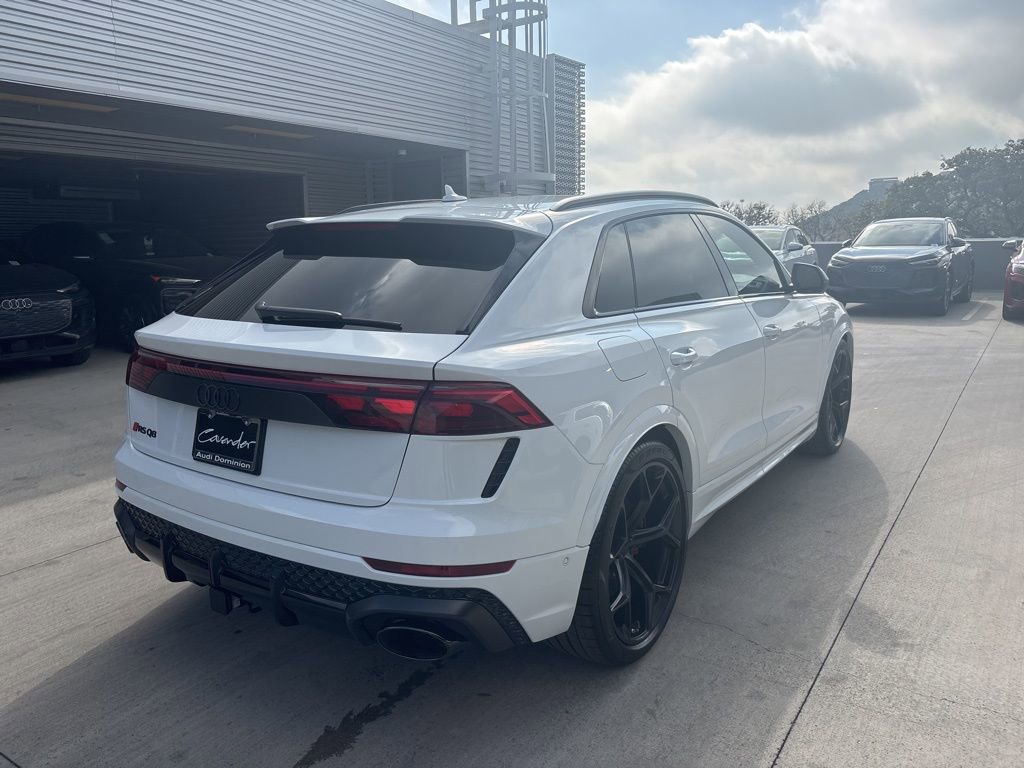 New 2026 Audi RS Q8 performance image 6