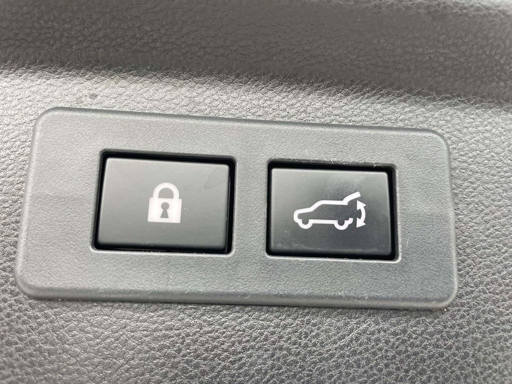 Used 2019 Subaru Forester Sport AWD/4WD image 9