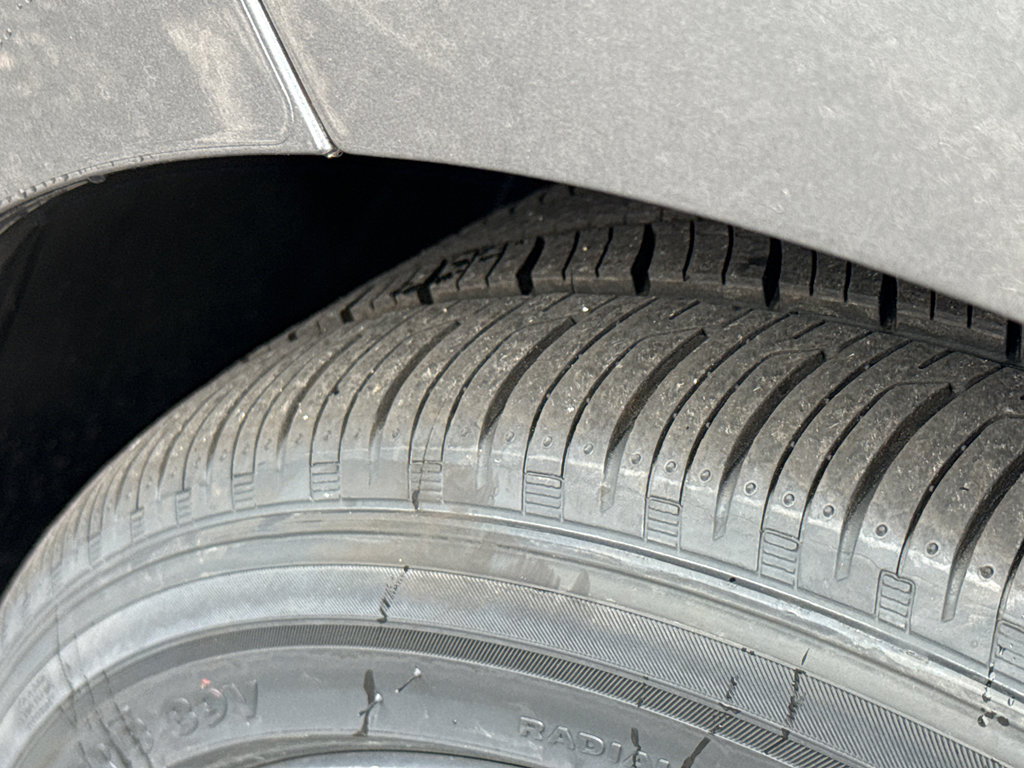 New 2025 Nissan Sentra SR image 10