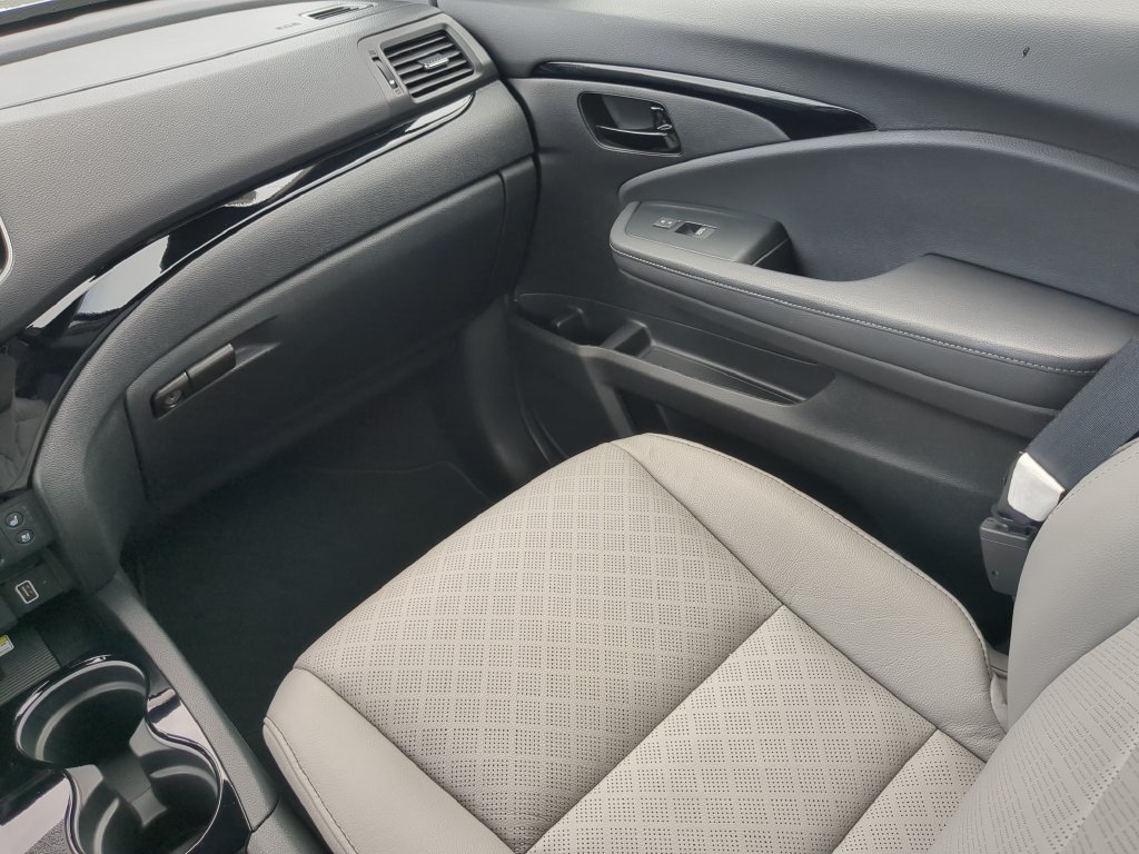 Used 2023 Honda Passport Elite image 17