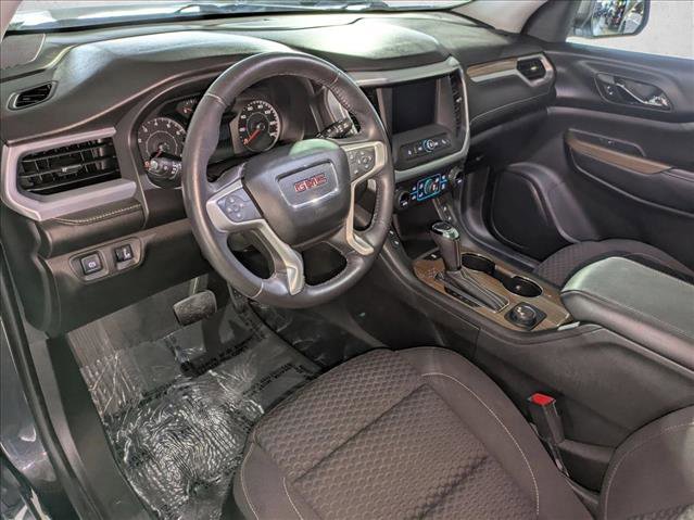 Used 2017 GMC Acadia SLE image 10