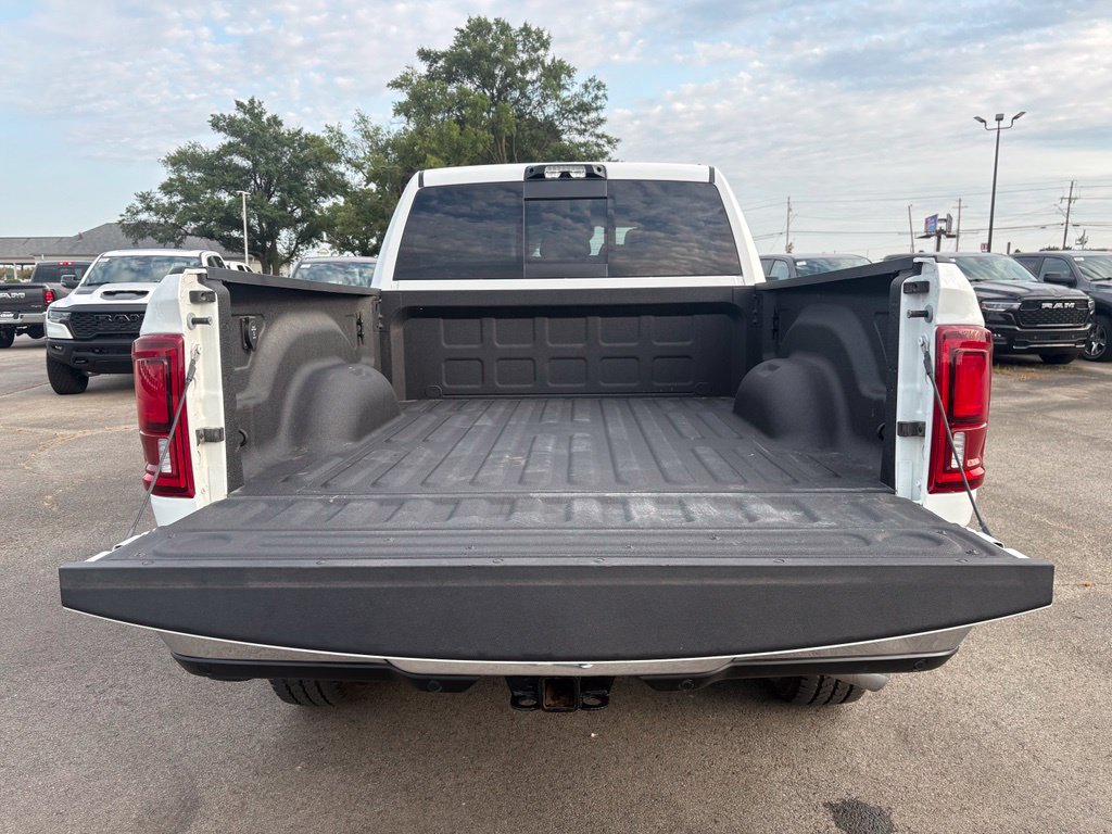 Used 2025 RAM 2500 Laramie AWD/4WD image 7