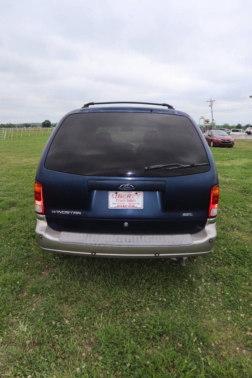 Used 2002 Ford Windstar SEL FWD image 13