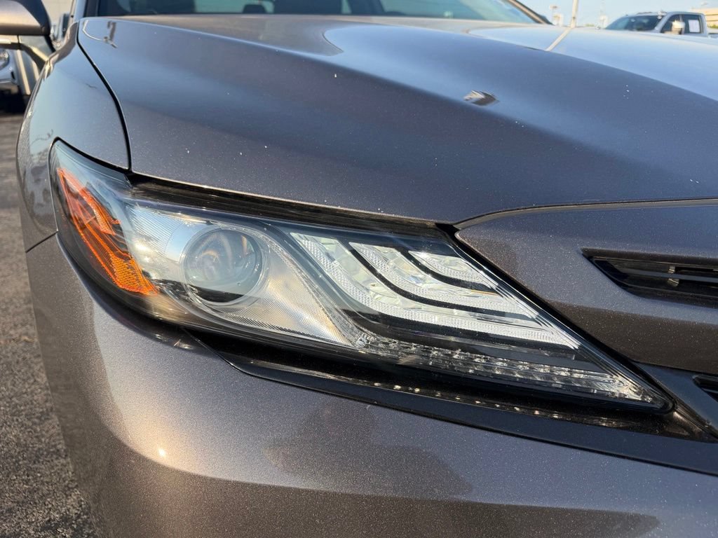Used 2024 Toyota Camry XSE FWD image 6