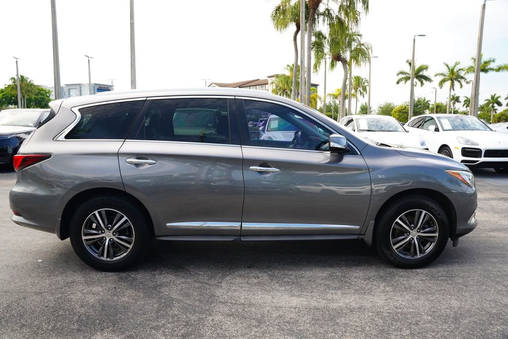 Used 2019 INFINITI QX60 Luxe FWD image 11