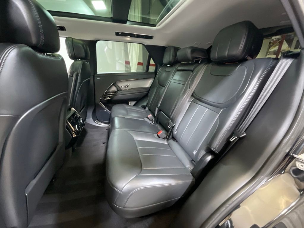 Used 2023 Land Rover Range Rover Sport SE image 41